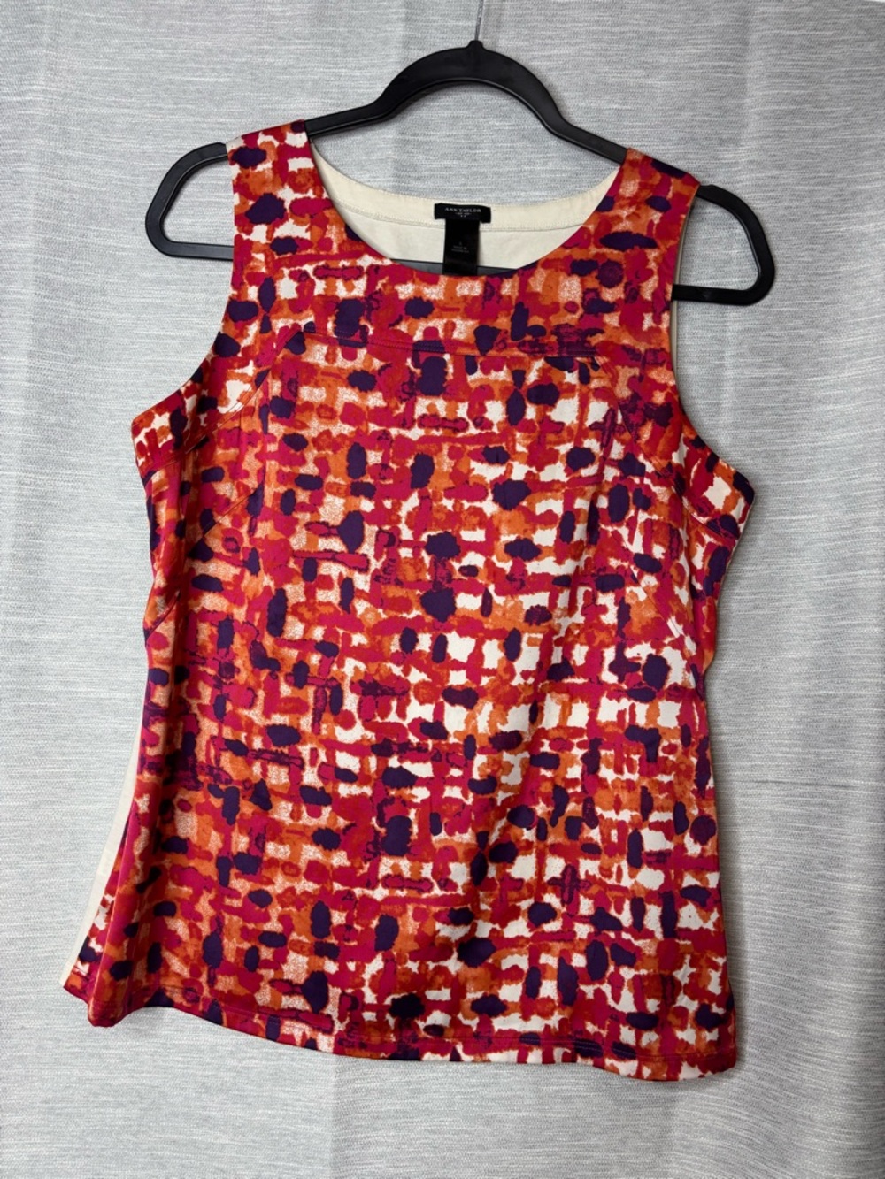 Ann Taylor Red Pink and Orange Abstract Sleeveless Tank